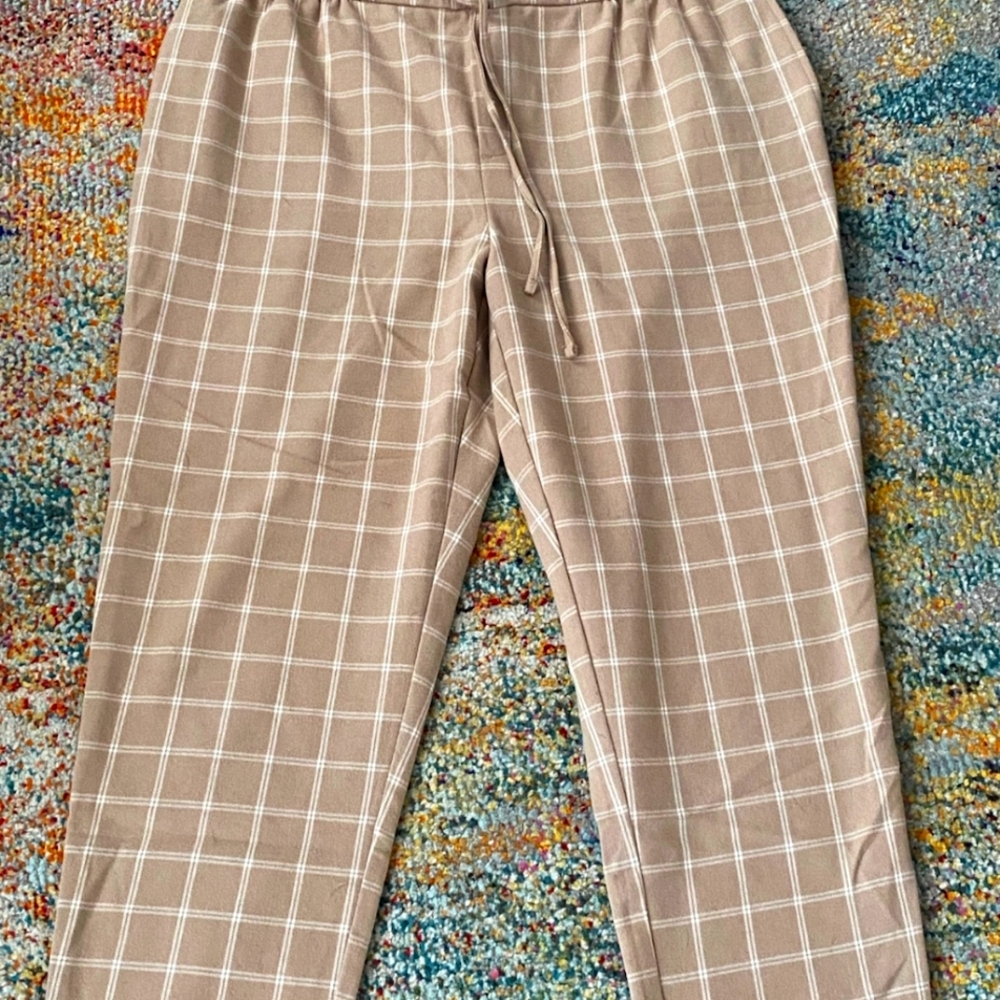 Old Navy flannel pants size large
